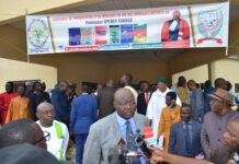 Maroua : le Pr Spener Yawaga présente six nouveaux ouvrages de référence en droit